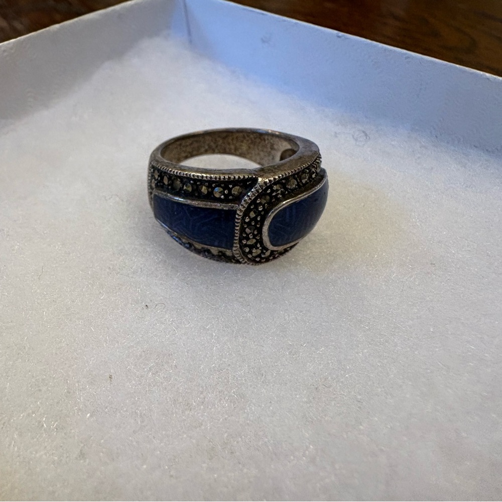 Elegant Blue and Silver Ring - Size 7